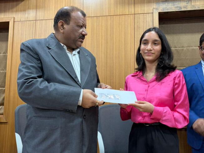 RLINS Cadet Secures 1st Rank in GP Rating (Female) and Receives ₹50,000 Scholarship July-Dec 2025 Batch 88 PROUD MOMENT FOR RLINS Scholarship Award Achievement